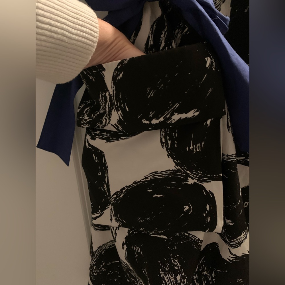 Maeve by Anthropologie Cocktail Dress Black / Creamy White / Royal Blue Sash Sz6 - Picture 6 of 11